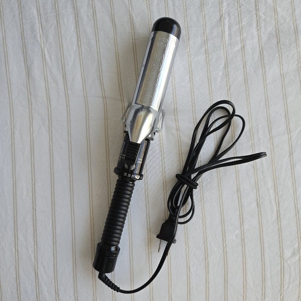 Conair Instant Heat 1.5 Inch Clamp Curling Iron Barrel Soft Beach Hollywood Wave